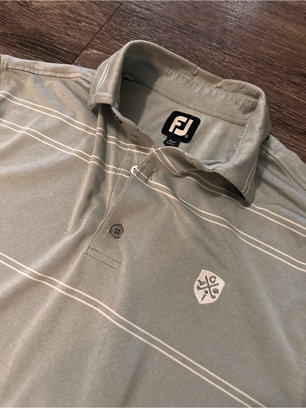 FootJoy Greystone Country Club Golf Polo M Gray/White Striped Short Sleeve